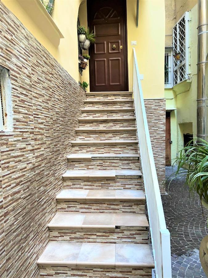 Scalinatella Apartment Castellammare di Stabia Exterior foto